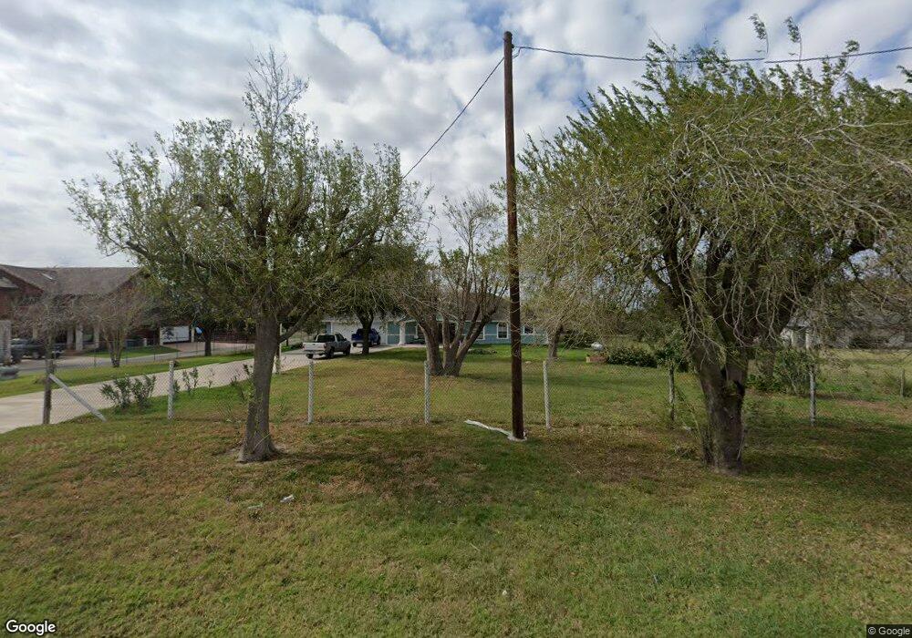 9247 N Mile 6 W, Weslaco, TX 78599 - photo 1