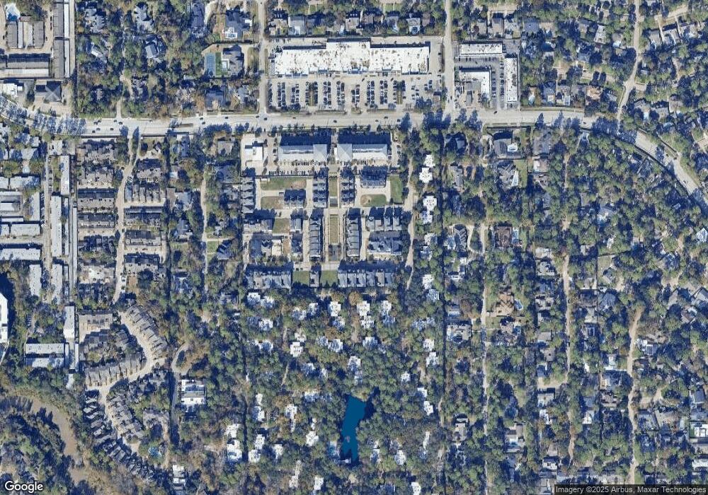 307 Royale Heights Ln, Houston, TX 77024 - photo 1