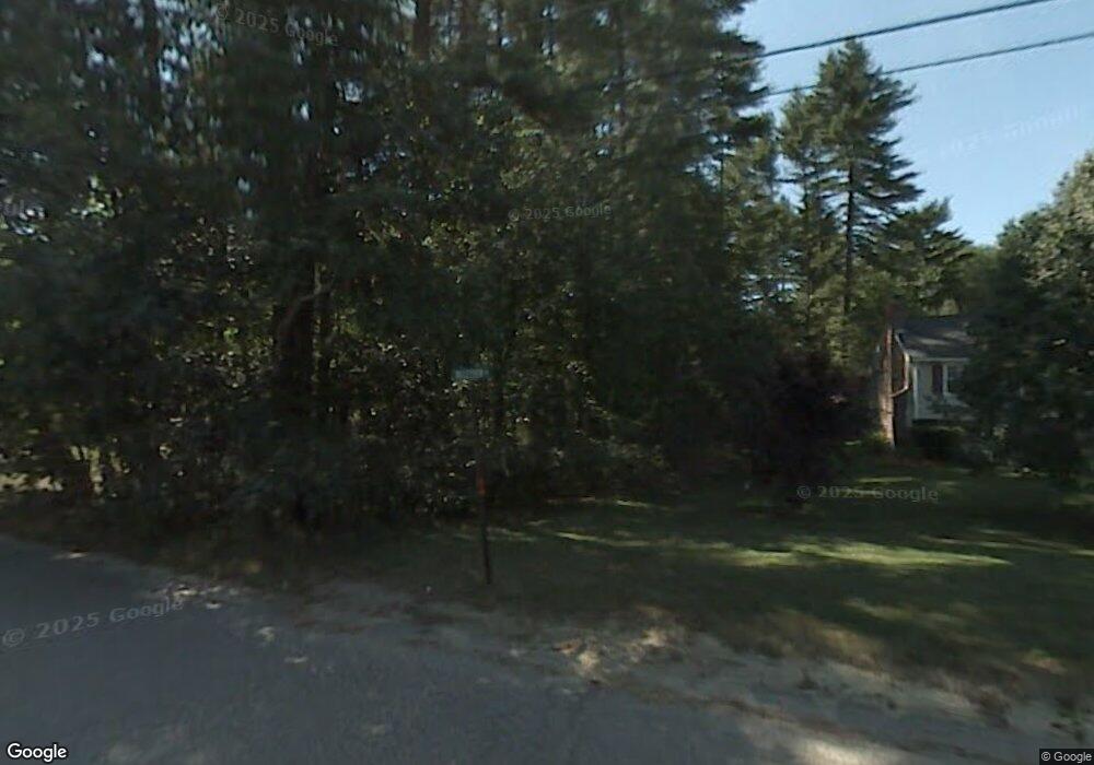 148 Valleyview Dr, MerriMacK, NH 03054 - photo 1