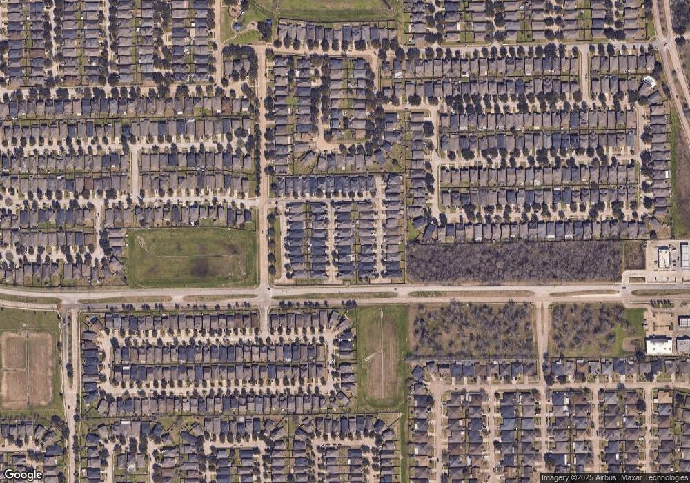 10519 Pleasant Villas Ln, Houston, TX 77075 - photo 1