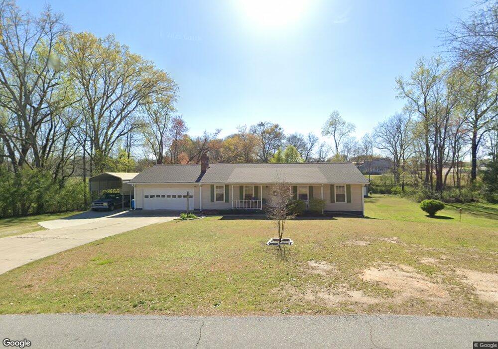 515 Lathan Rd, Commerce, GA 30529 - photo 1