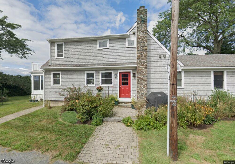 83 W Main Rd, Little Compton, RI 02837 - photo 1