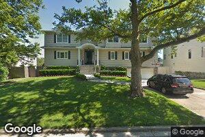 171 Harborview N, Lawrence, NY 11559