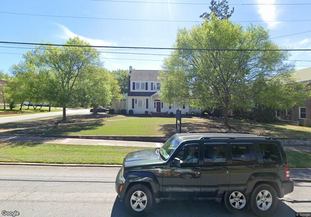 404 Thomaston St, Barnesville, GA 30204 - photo 1