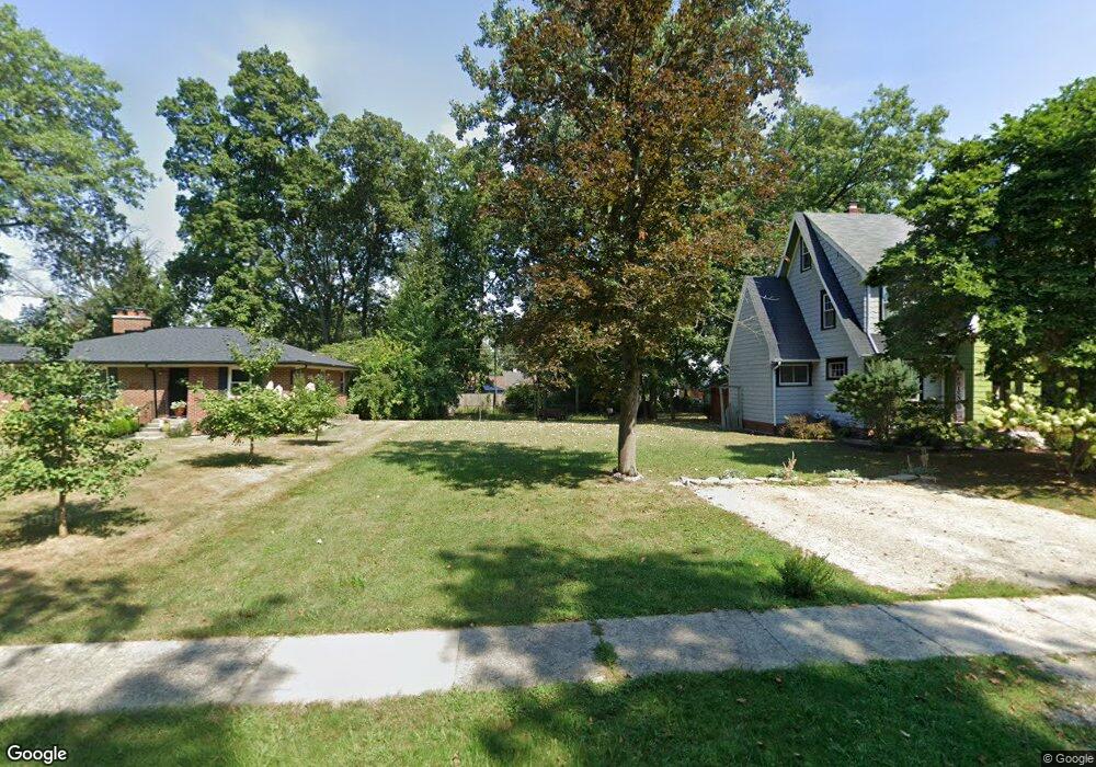 1712 Oakland Pkwy, Lima, OH 45805 - photo 1