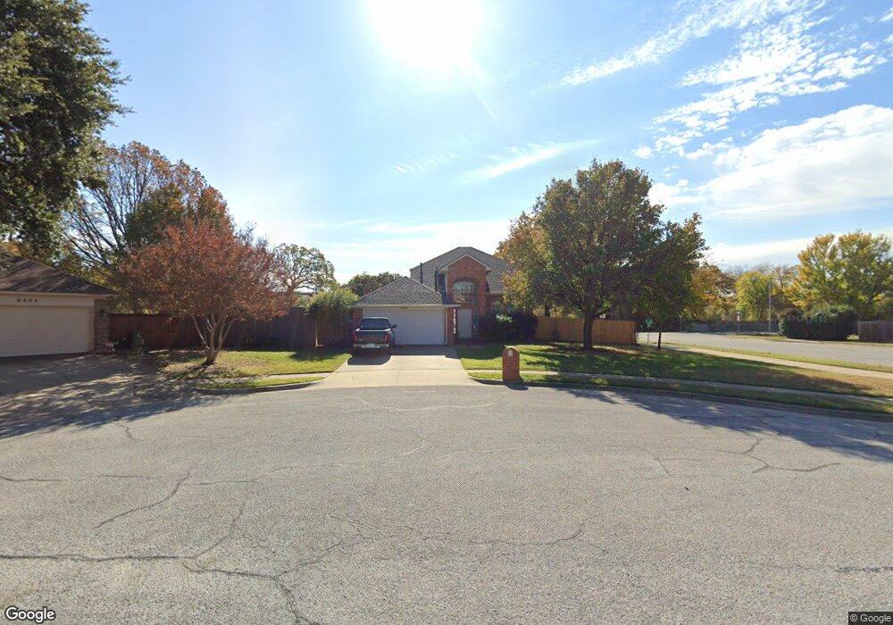 6400 Amundson Rd, North Richland Hills, TX 76182 - photo 1