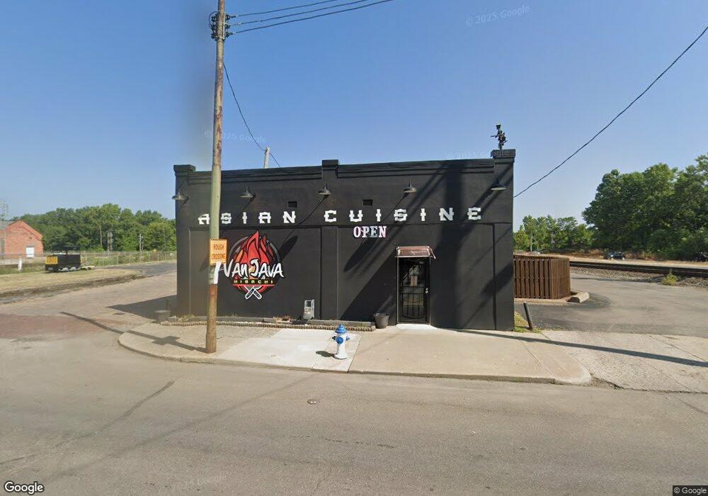 526 W Center St, Marion, OH 43302 - photo 1