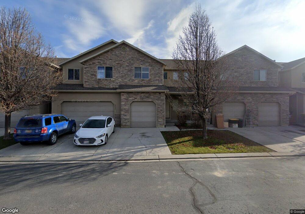 1950 N Hollow Ct, Lehi, UT 84043 - photo 1
