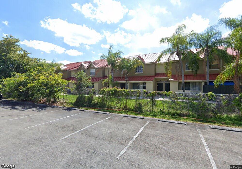 18342 NW 68th Ave unit N, Hialeah, FL 33015 - photo 1