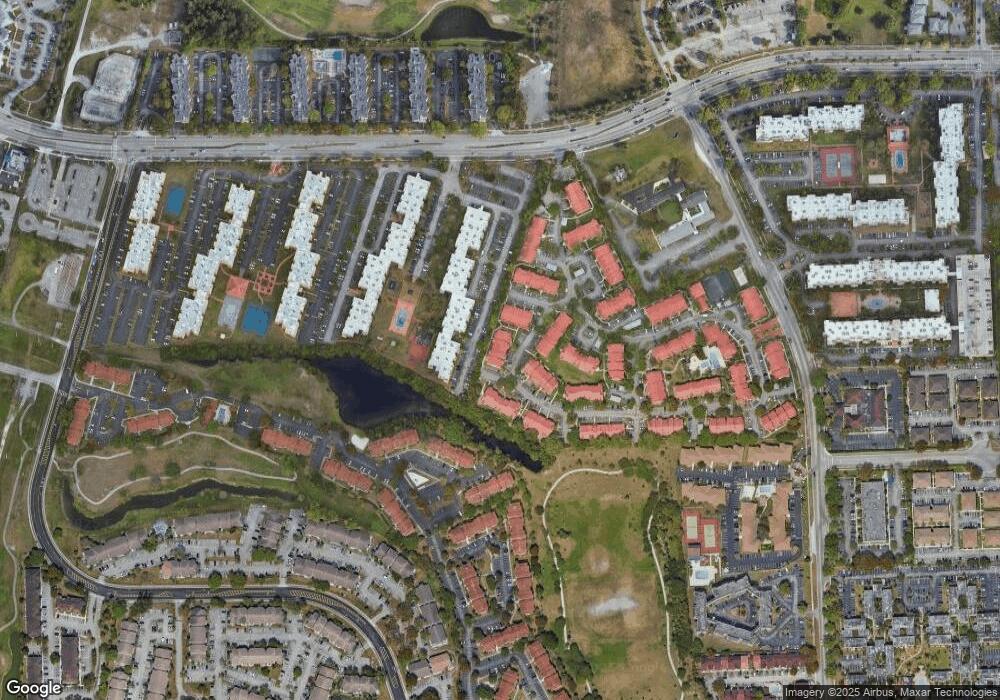 18328 NW 68th Ave unit E, Hialeah, FL 33015 - photo 1