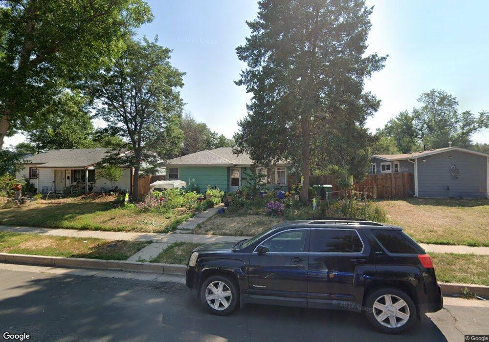 1310 Clinton St, Aurora, CO 80010 - photo 1