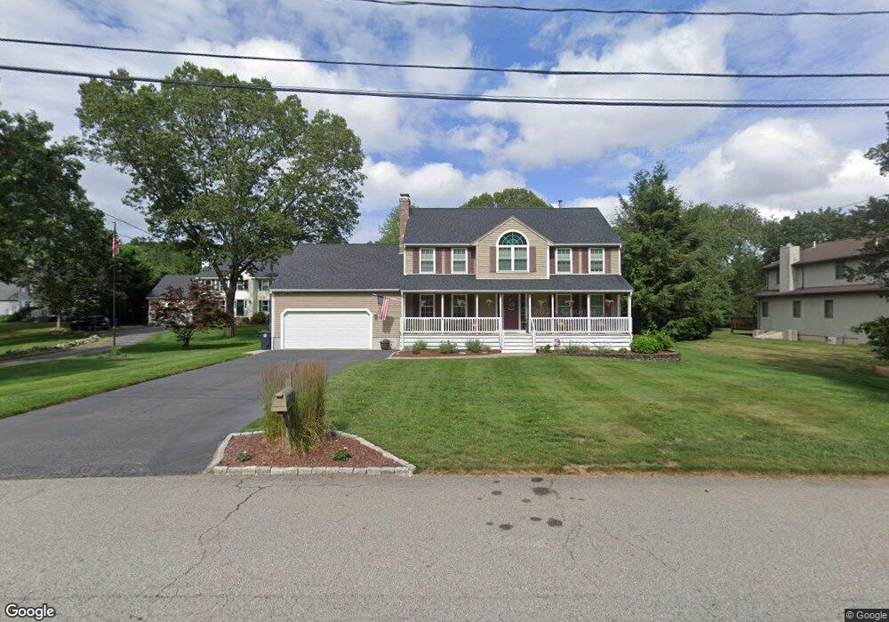 8 Douglas Dr, Cumberland, RI 02864 - photo 1