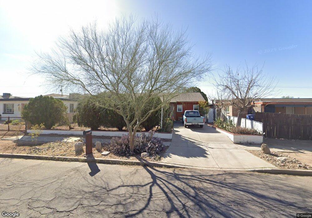 310 E Lester St, Tucson, AZ 85705 - photo 1