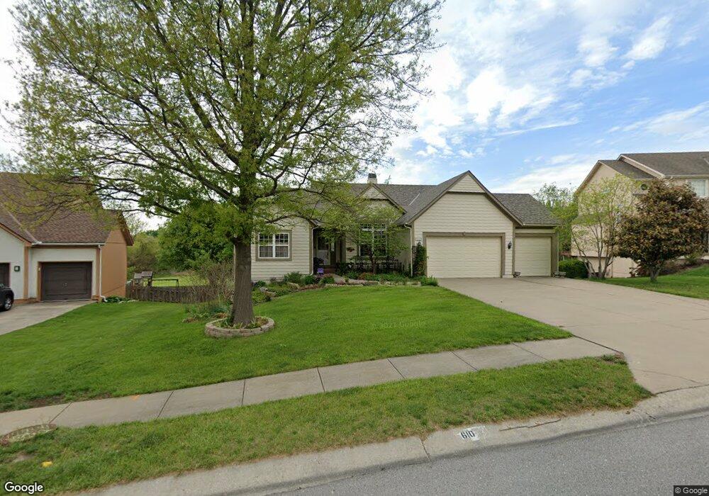 610 S Fox Ridge Dr, Raymore, MO 64083 - photo 1