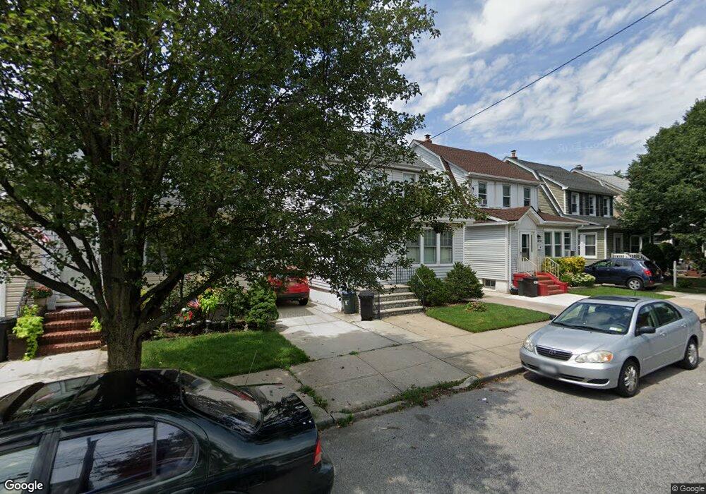 9230 245th St, Floral Park, NY 11001 - photo 1