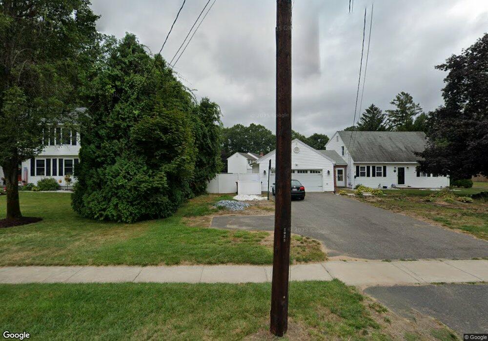 122 Raffia Rd, Enfield, CT 06082 - photo 1