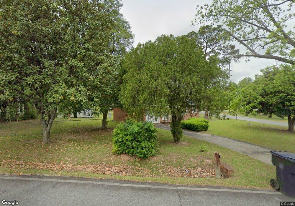 138 Grove Ave, Fitzgerald, GA 31750 - photo 1