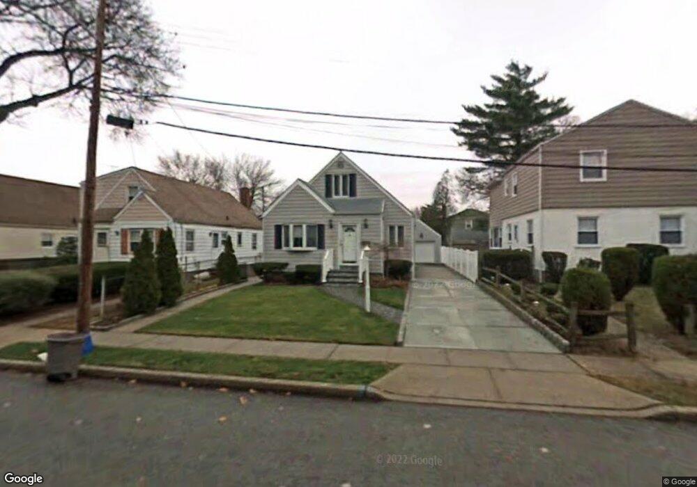 2997 Adeline St, Oceanside, NY 11572 - photo 1