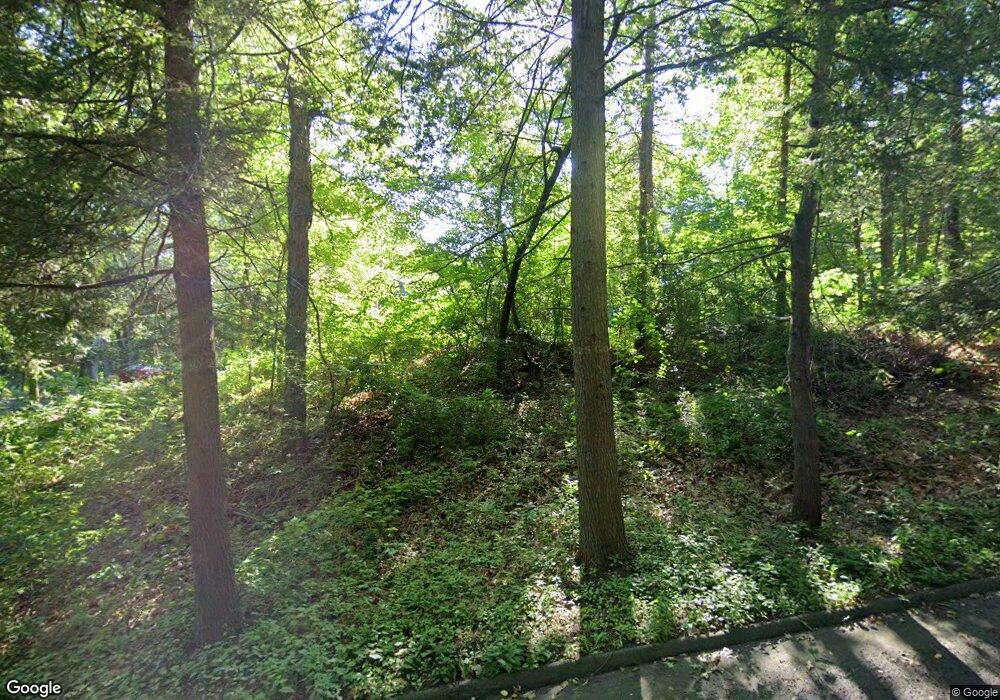 8 Spruce Hill Rd, Weston, CT 06883 - photo 1