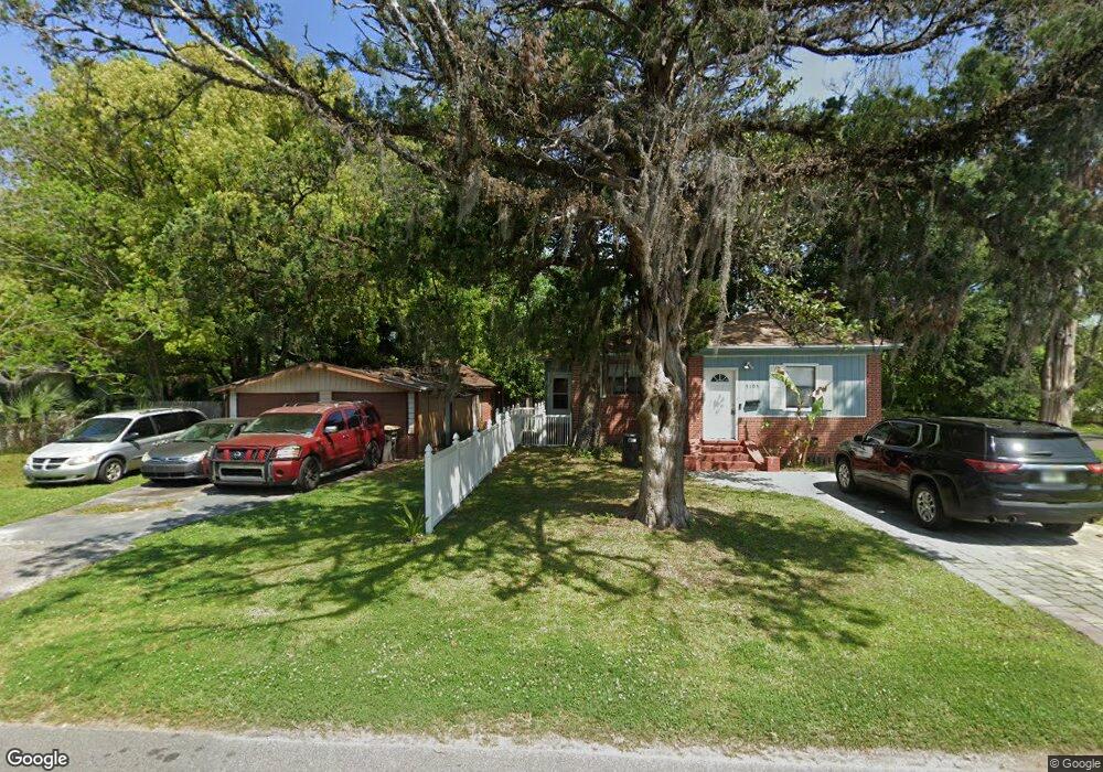 5105 Hollycrest Dr unit B, Jacksonville, FL 32205 - photo 1