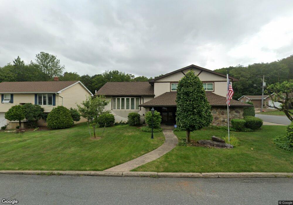 935 Meade Ct, Hazleton, PA 18201 - photo 1