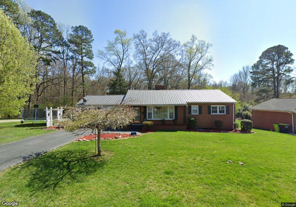 616 E Finch St, Siler City, NC 27344 - photo 1