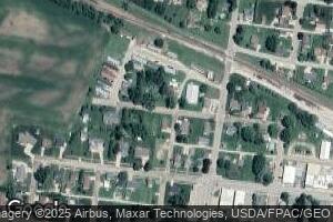 107 W South St, Calmar, IA 52132