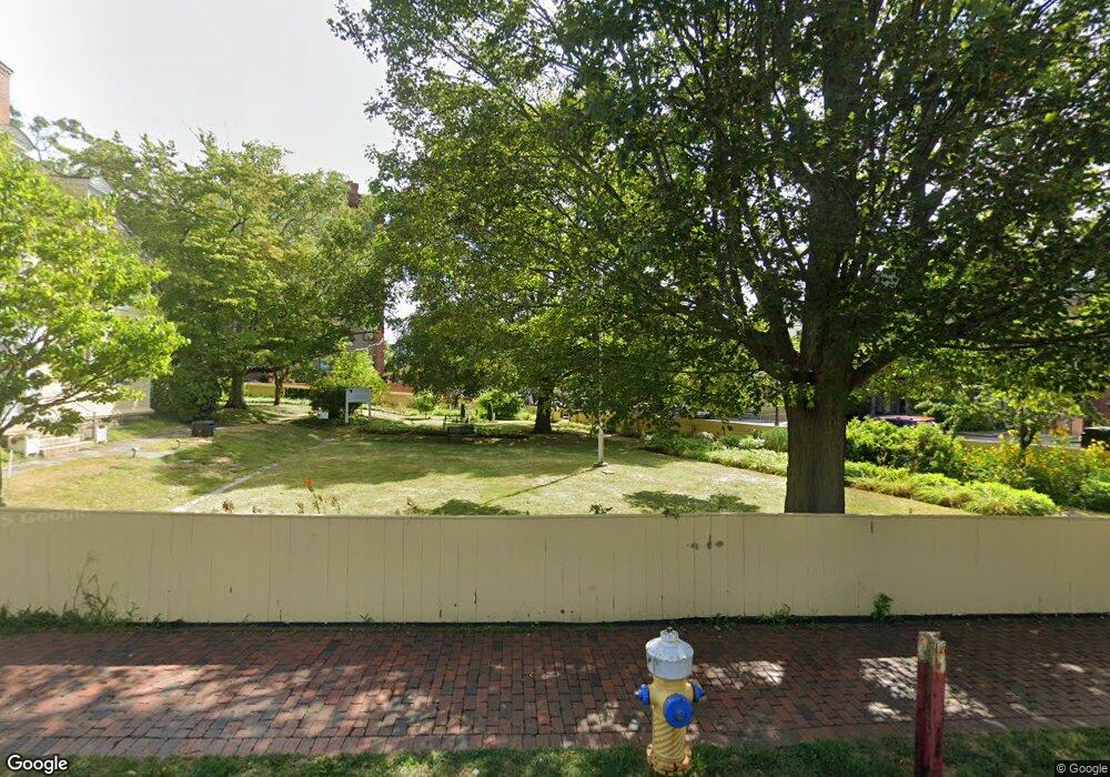 51 Middle St unit 51, Portsmouth, NH 03801 - photo 1