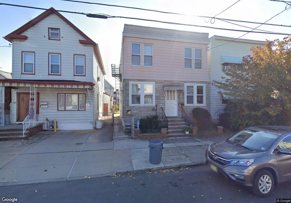 310 Spencer St, Elizabeth, NJ 07202 - photo 1