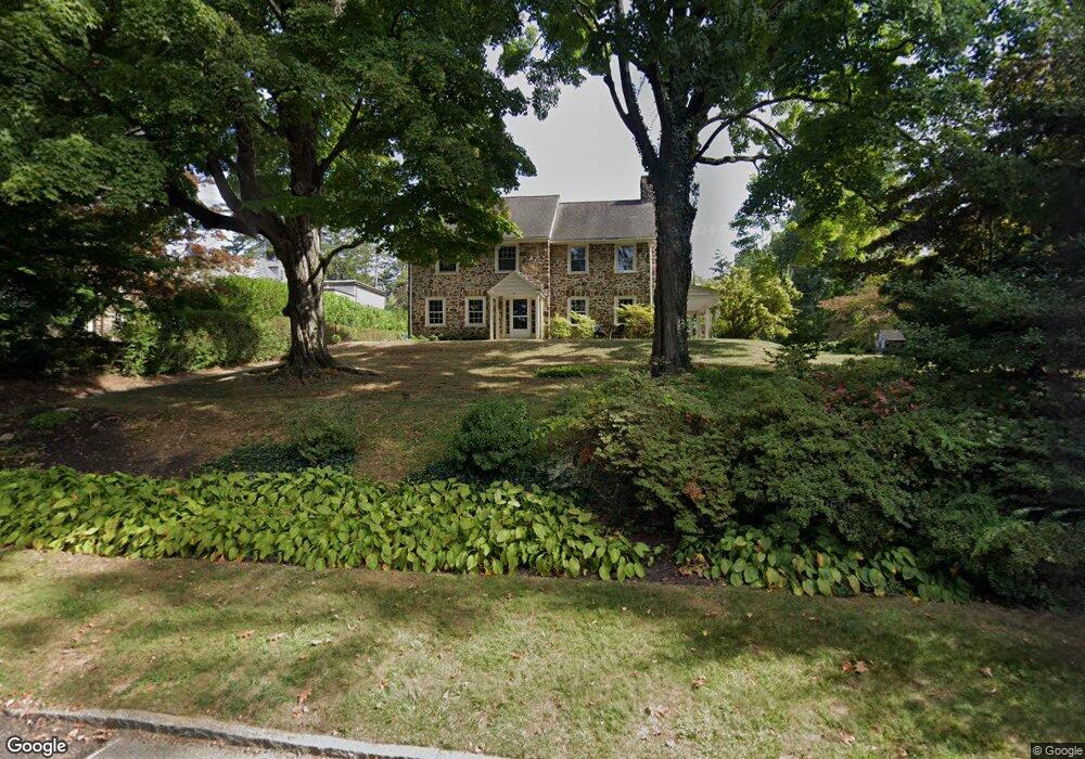 216 Wakefield Rd, Bryn Mawr, PA 19010 - photo 1