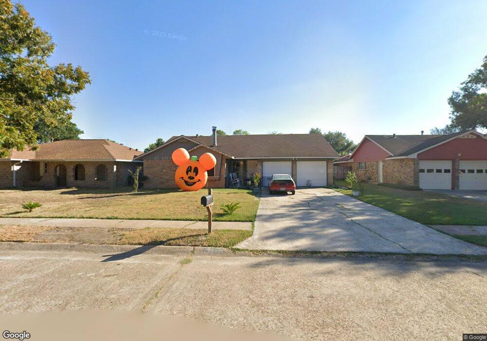 7243 Stonegate Dr, Houston, TX 77040 - photo 1