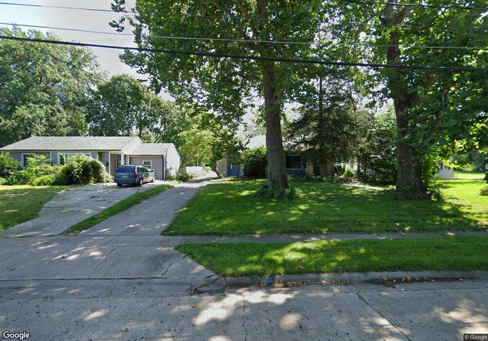 3847 40th St, Des Moines, IA 50310 - photo 1