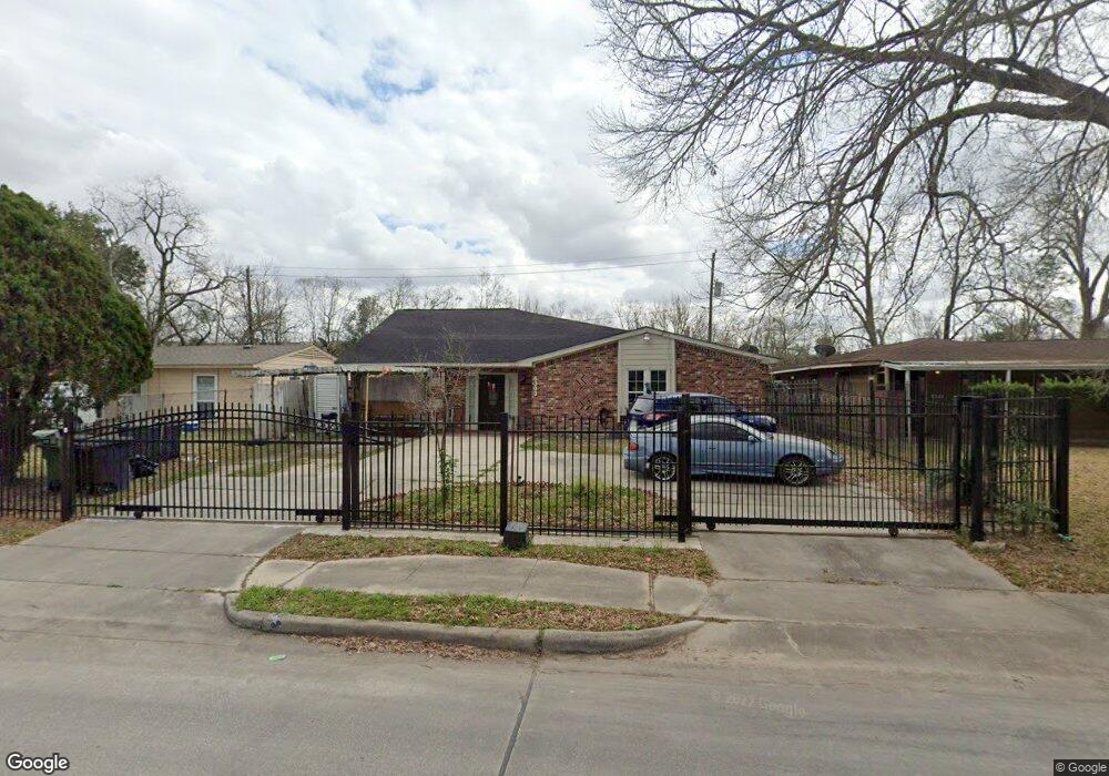 6303 Beekman Rd, Houston, TX 77021 - photo 1