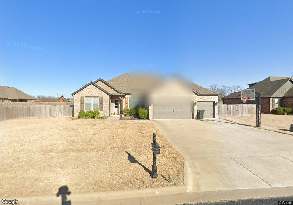 18255 Phelps Cir, Springdale, AR 72762 - photo 1