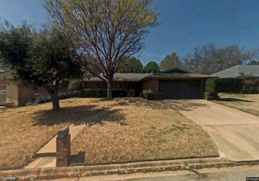 311 Ross Ave, Denison, TX 75020 - photo 1