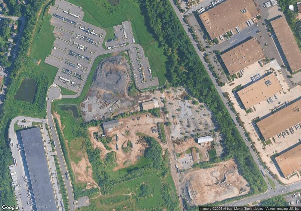 5850 Sheriff Rd, Capitol Heights, MD 20743 - photo 1