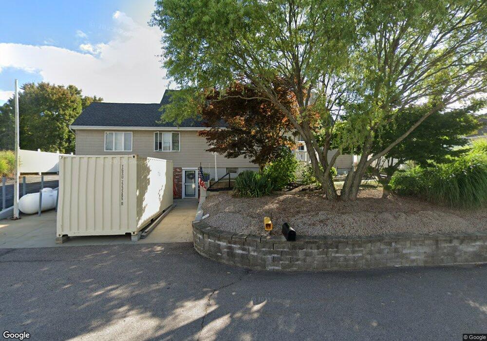 21 Walton St, Westerly, RI 02891 - photo 1