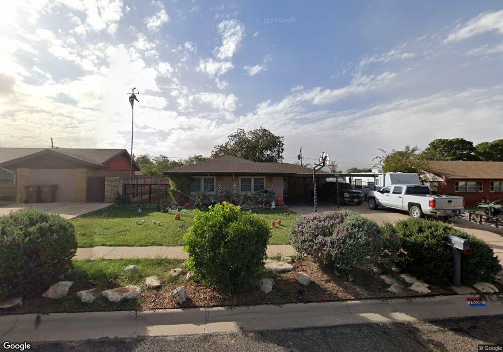 2608 Lynn Dr, Big Spring, TX 79720 - photo 1