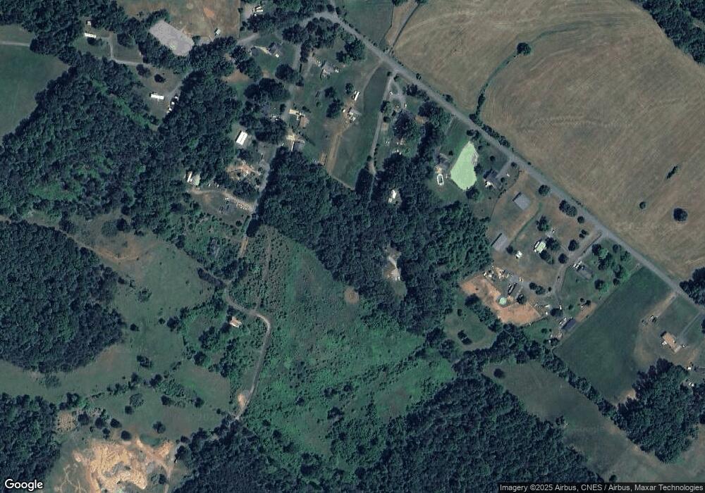 699 Sam Durrer Rd, Ruckersville, VA 22968 - photo 1