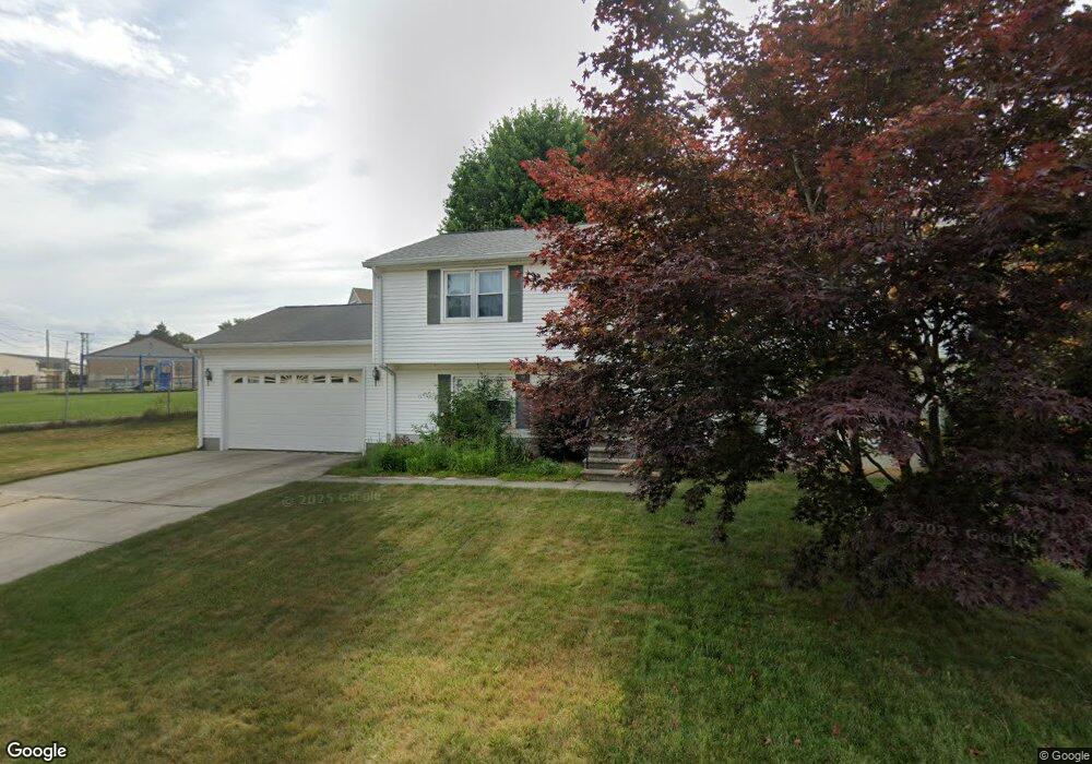 4 Curran Rd, Cumberland, RI 02864 - photo 1