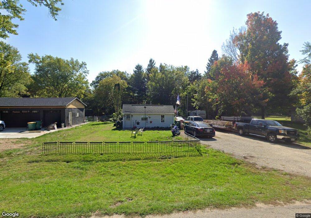 831 W Baxterwood Ln, Janesville, WI 53546 - photo 1