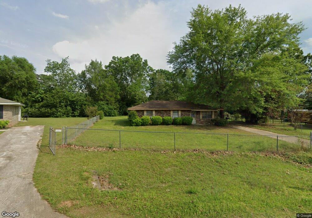 1214 Nixon Dr, Albany, GA 31705 - photo 1