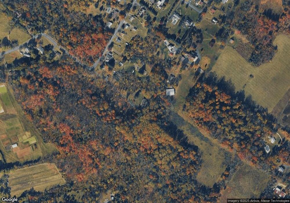 919 Englesville Hill Rd, Boyertown, PA 19512 - photo 1