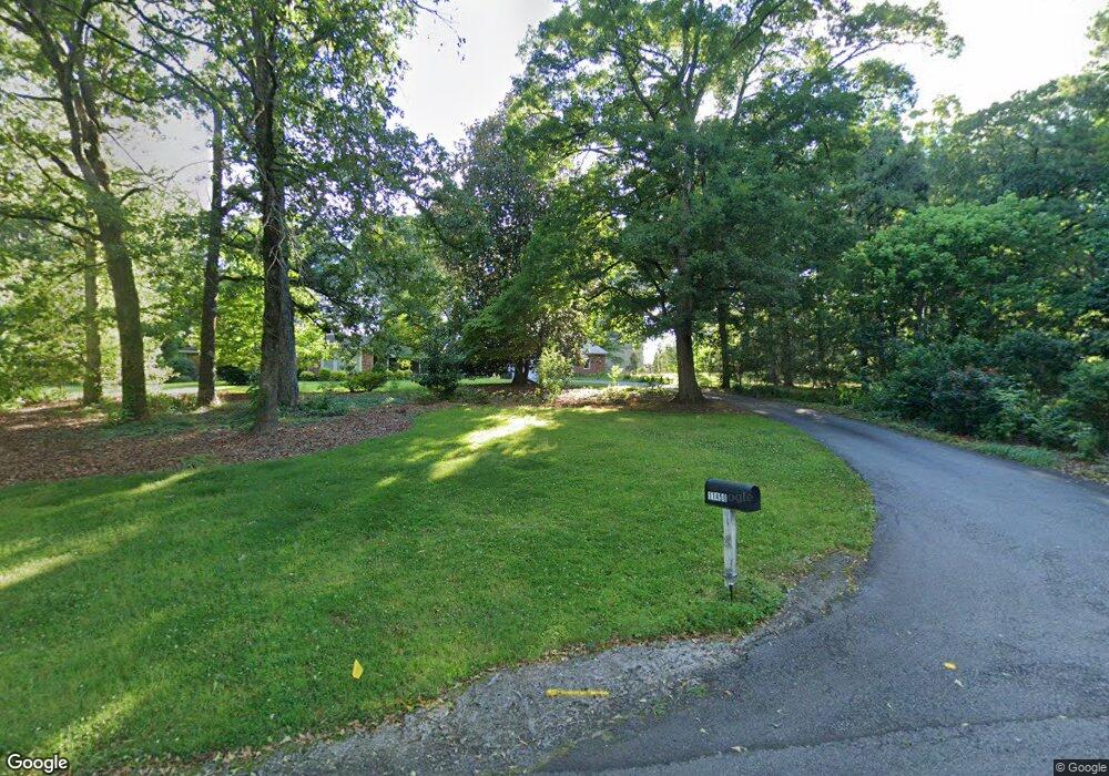 11450 Hackett Rd, Roswell, GA 30075 - photo 1