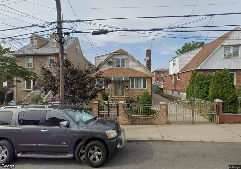 13431 58th Rd, Flushing, NY 11355 - photo 1