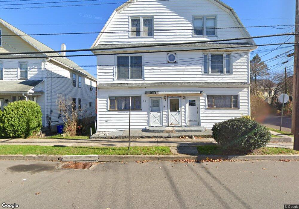 741 S Hanover St, Nanticoke, PA 18634 - photo 1