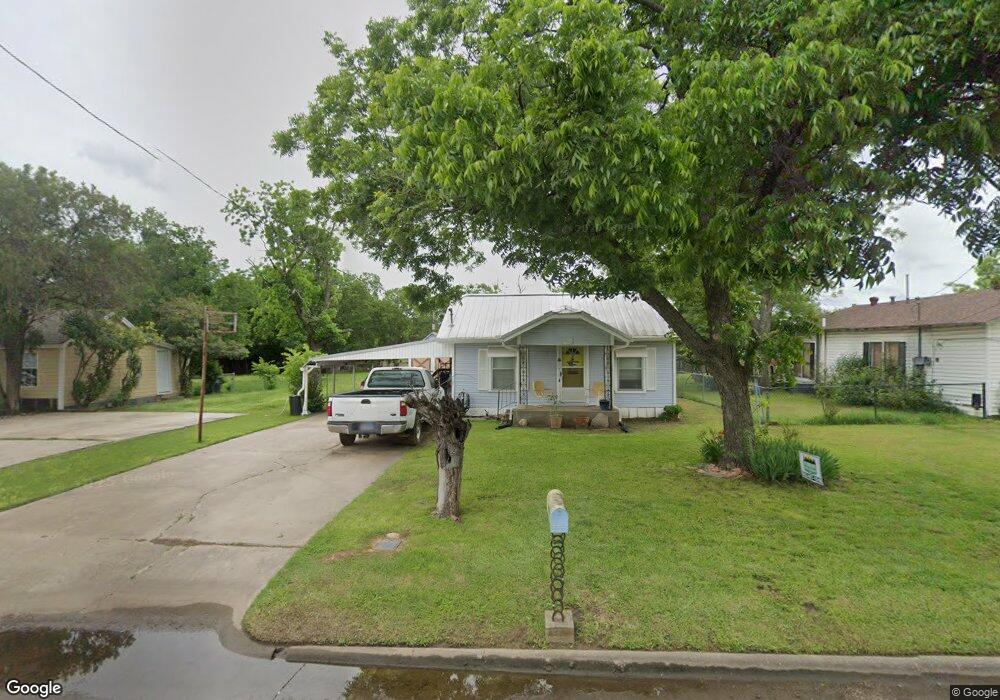 405 Erie St, Cleburne, TX 76031 - photo 1