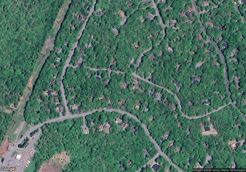 108 Stallion Dr, Hawley, PA 18428 - photo 1