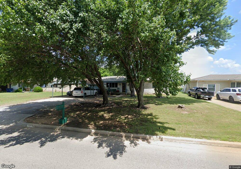 104 N Eastland Dr, Duncan, OK 73533 - photo 1