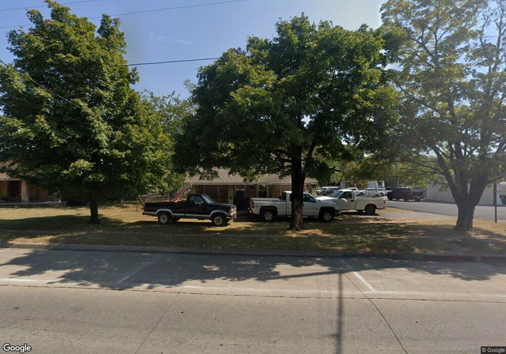 517 S Muskogee Ave, Tahlequah, OK 74464 - photo 1